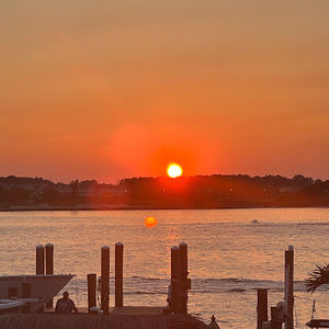 Meet your Posher, Izabella